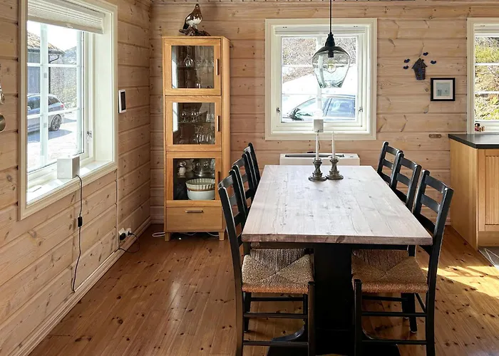 Lovely In With Sauna 度假居 *